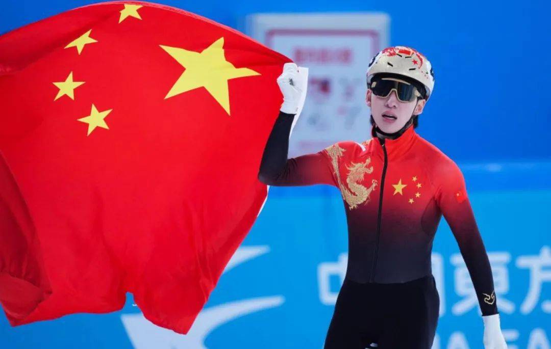 体高德娱乐入口育是什么？一位原体育局长的深刻思考(图2)